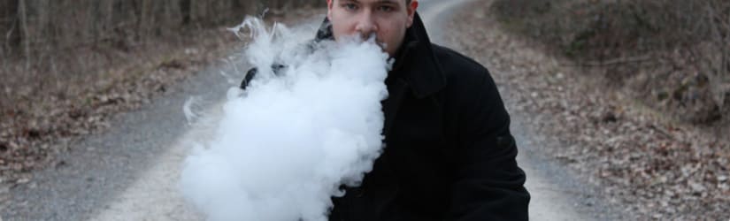 Voyager en train avec sa cigarette électronique